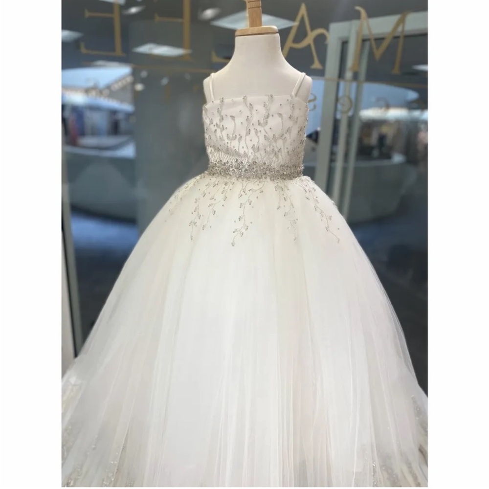 Amalee Accessories Ivory Beaded Flower Girl Junior Bridesmaid Dress Size 8